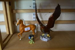 SMALL BESWICK MODEL OF A BIRD, AND A HORSE AND AN EAGLE