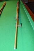 Snooker rest set to include two standard size spider rests and a long reach set, an extended cue