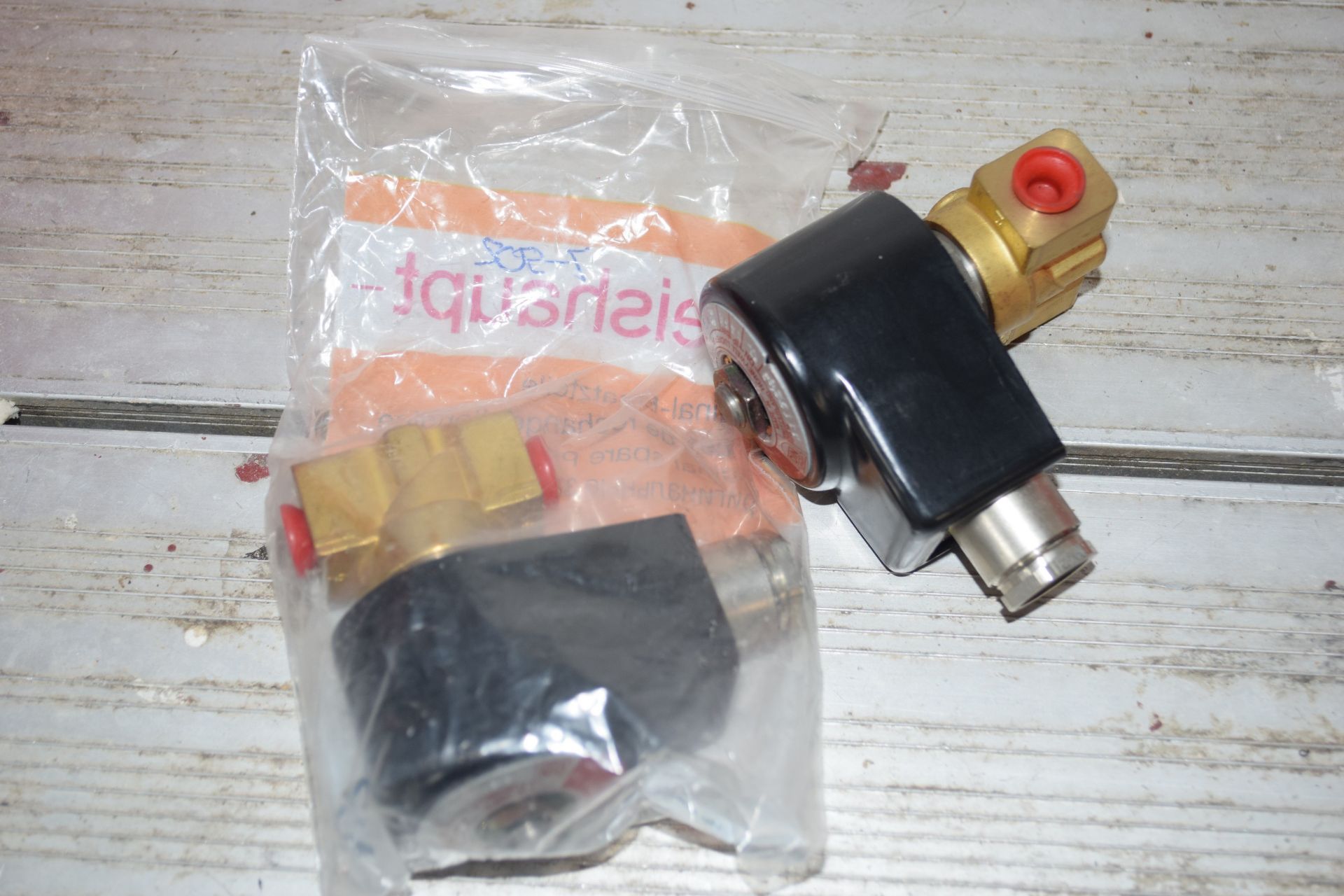 Weishaupt Solenoid valve 110v 19w x 2 normally closed