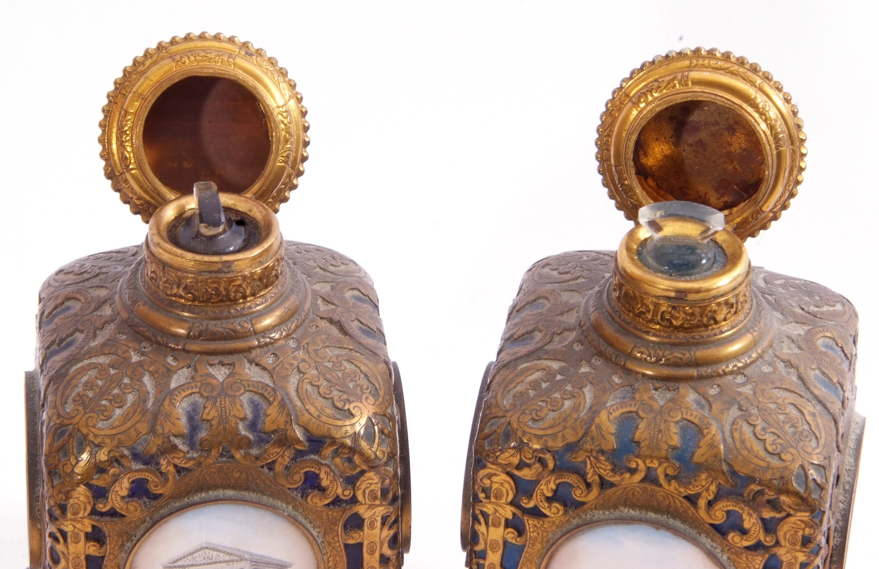 Two Palais Royale gilt metal mounted glass square scent bottles with pierced sleeves and caps - Image 9 of 11