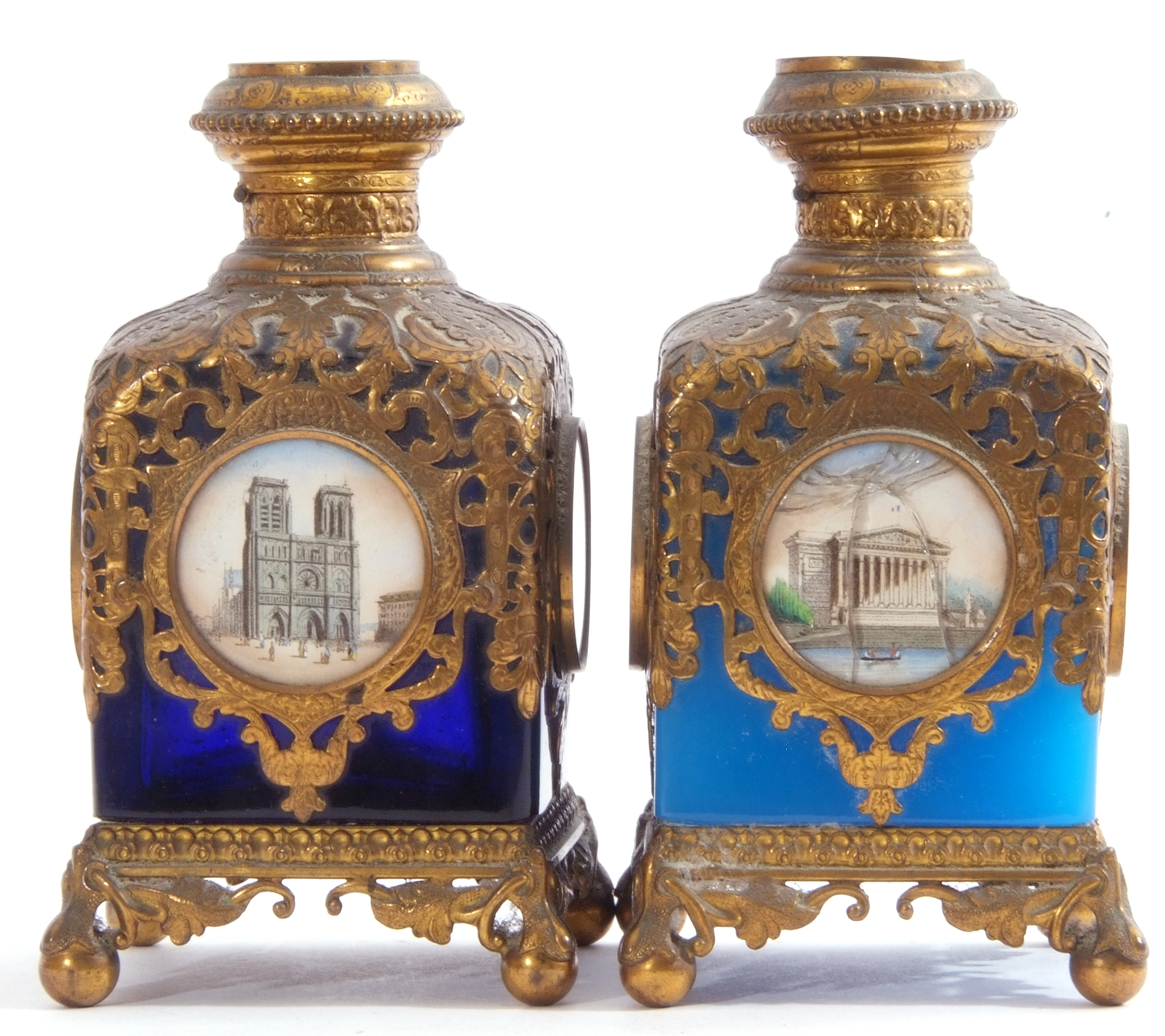 Two Palais Royale gilt metal mounted glass square scent bottles with pierced sleeves and caps - Image 6 of 11