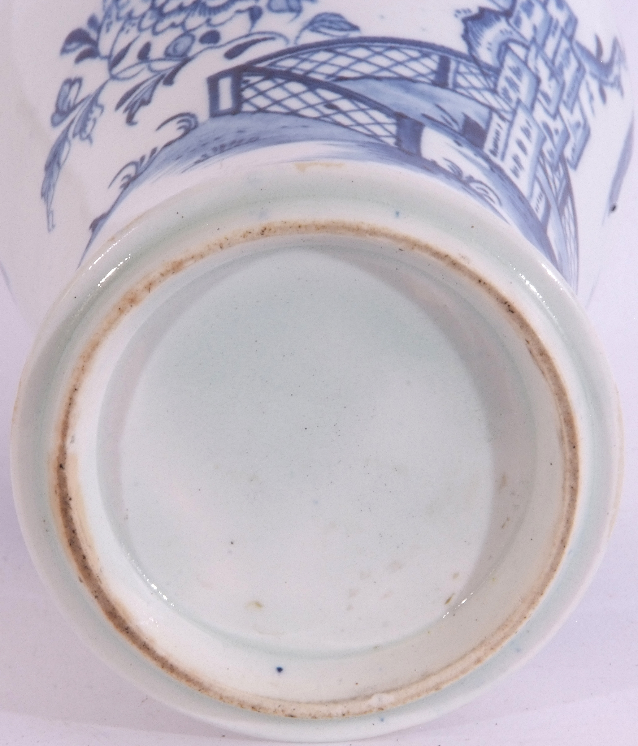 Lowestoft porcelain baluster vase decorated in underglaze blue with a fence and trees and floral - Image 7 of 7