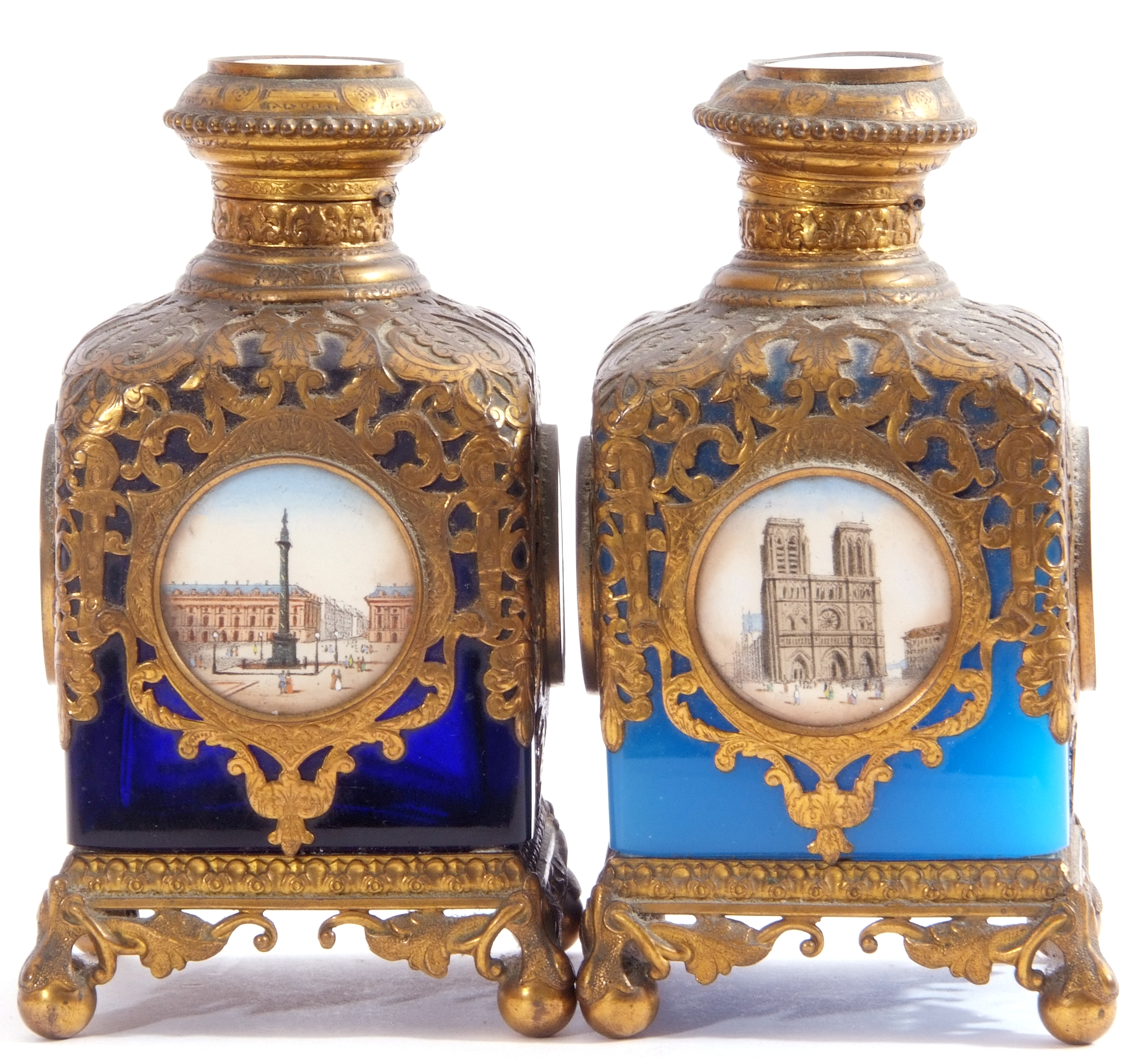 Two Palais Royale gilt metal mounted glass square scent bottles with pierced sleeves and caps - Image 3 of 11