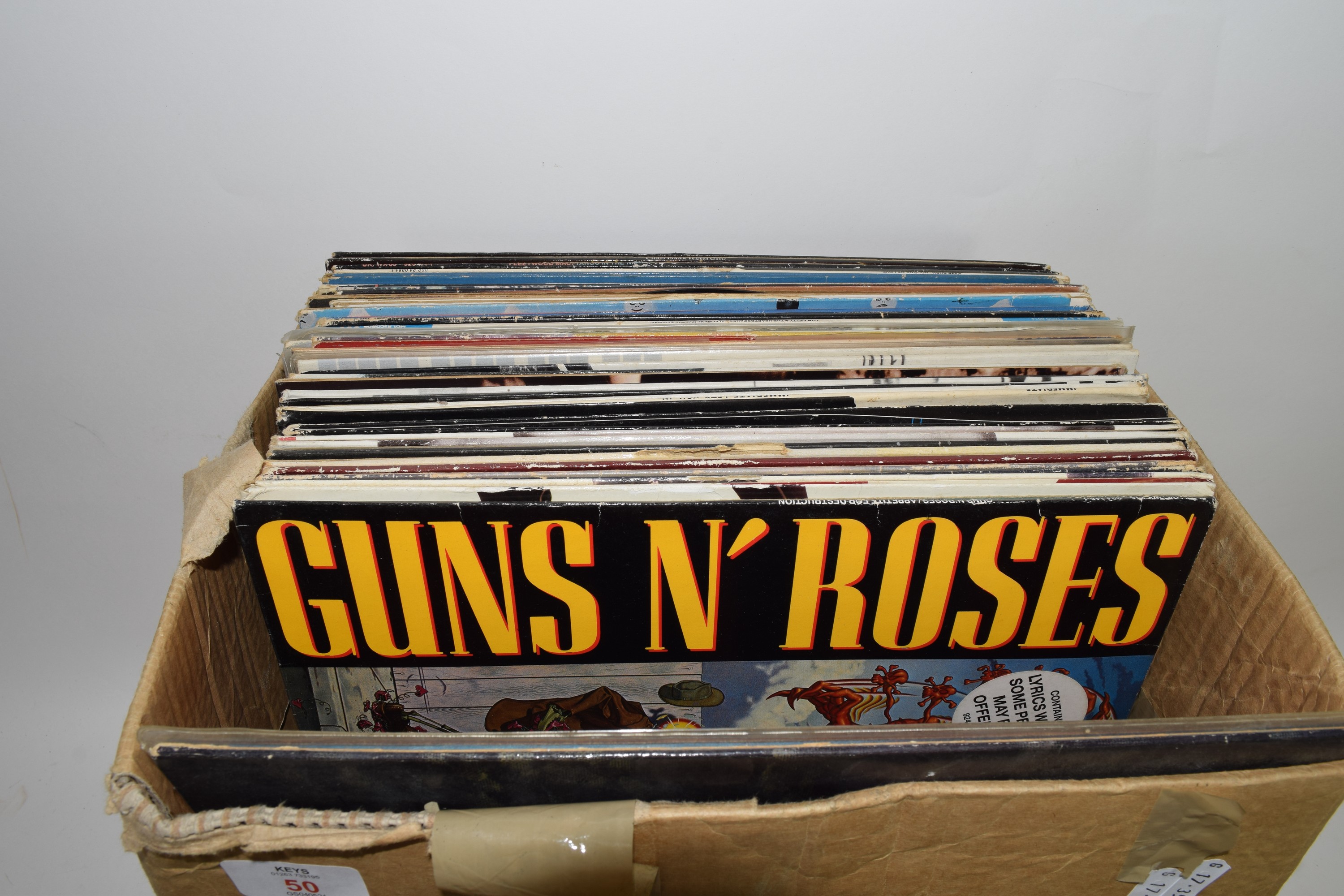 BOX CONTAINING LPS, MAINLY POP MUSIC, DAVID BOWIE, THIN LIZZY, GUNS N ROSES ETC - Image 2 of 5