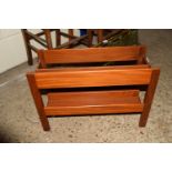 SMALL TEAK EFFECT MAGAZINE STAND, APPROX 51.5 X 20CM