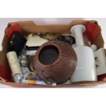 BOX CONTAINING METAL AND CERAMIC ITEMS, SERVING DISHES, HORSE BRASSES ETC