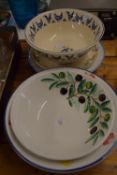 CERAMIC ITEMS, KITCHEN WARES, MAINLY BOWLS AND SERVING DISHES