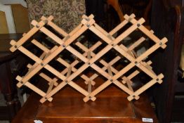 FOLDING WOODEN WINE RACK