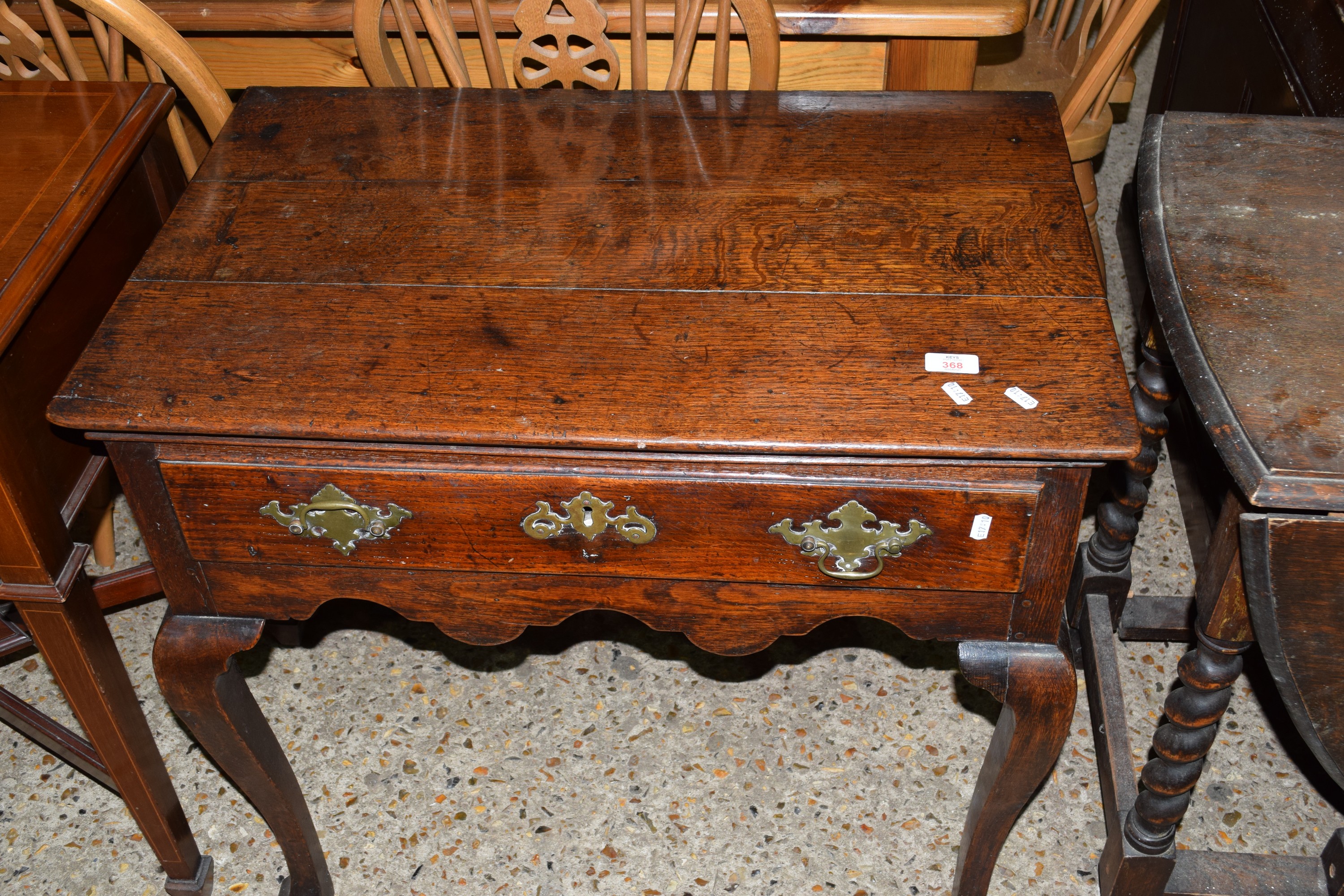 LATE 18TH/EARLY 19TH CENTURY OAK SIDE TABLE WITH DRAWER BENEATH OVER A SHAPED FRIEZE, APPROX 77 X - Image 2 of 2