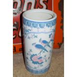 ORIENTAL STYLE STICK STAND WITH DECORATION OF BIRDS THROUGHOUT, AND SIGNATURE, HEIGHT APPROX 46CM