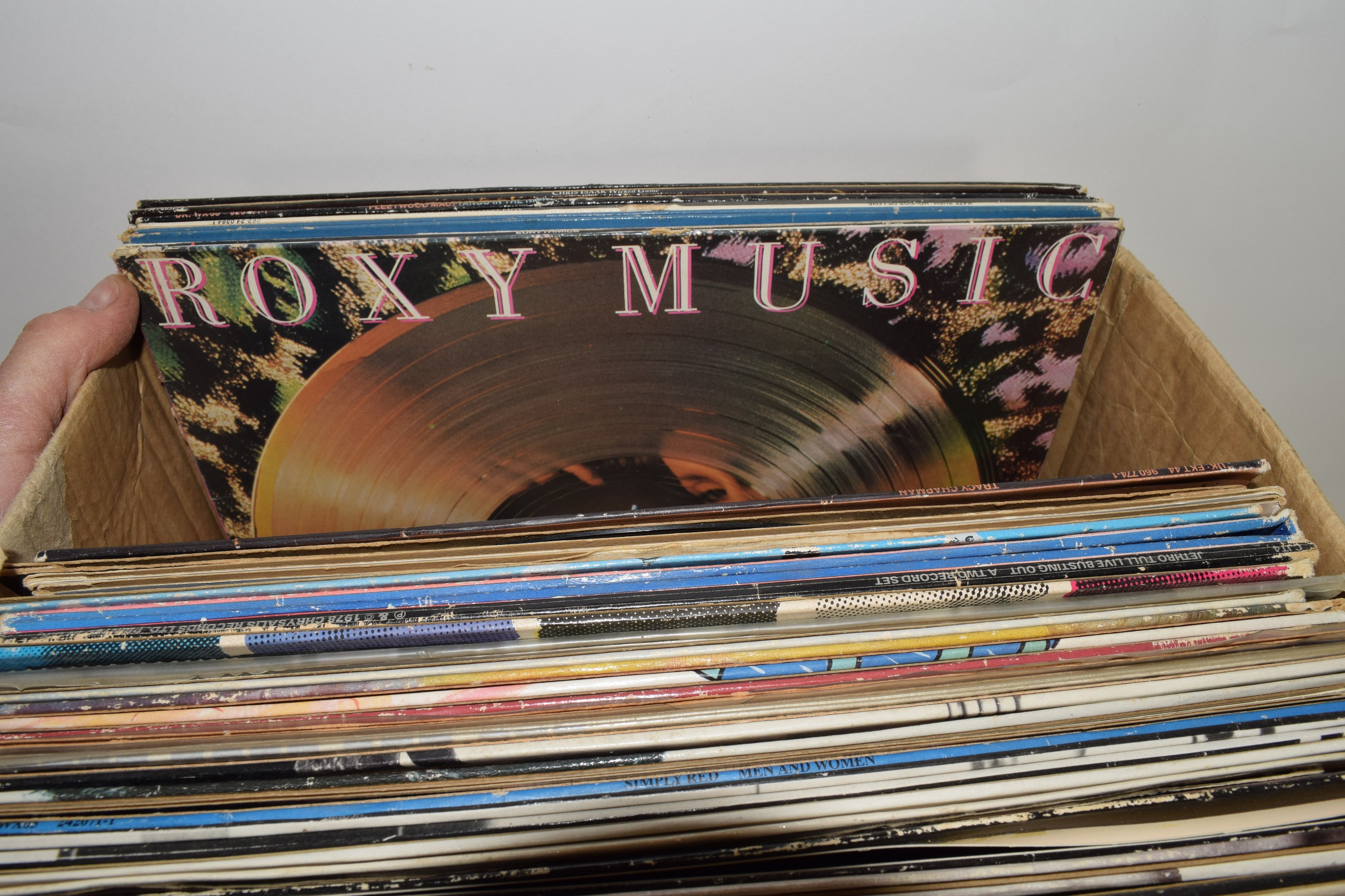 BOX CONTAINING LPS, MAINLY POP MUSIC, DAVID BOWIE, THIN LIZZY, GUNS N ROSES ETC - Image 5 of 5