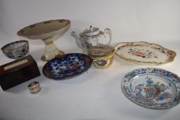 BOX CONTAINING CERAMIC ITEMS, NEW HALL TEA POT (A/F) ETC