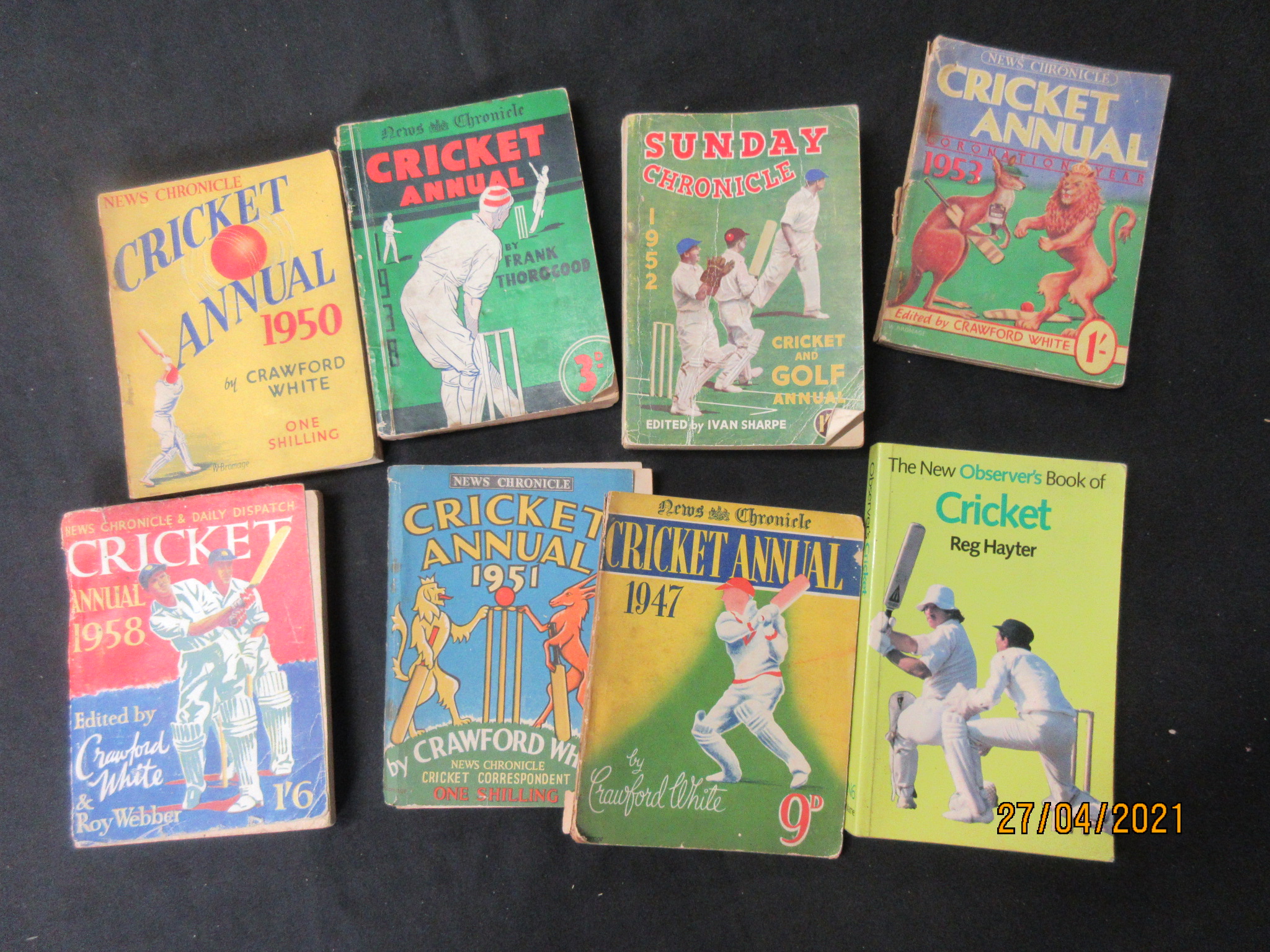 375B: 8 small format (1930s - 50s) cricket titles, including News Chronicle Cricket Annual 1938; 47;