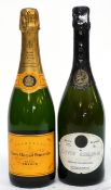 1 bt NV Veuve Clicquot Champagne^ t/w NV Cuvee Reserve Blanc de Blancs Sparkling