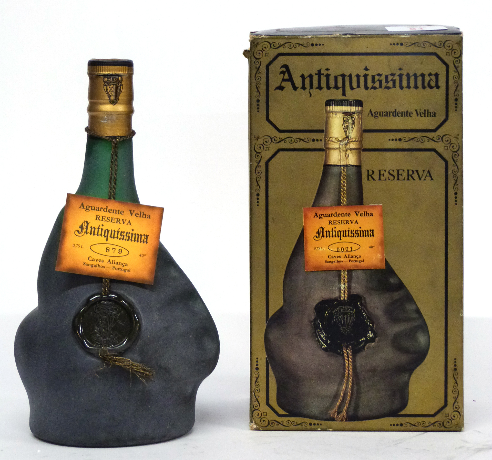 1 bt Antiquissima Reserva Aguardente Velha Brandy (boxed)