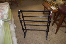 PAINTED TOWEL RAIL, LENGTH APPROX 64CM