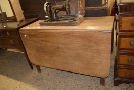 OAK DROP LEAF TABLE, APPROX SIZE 91 X 51CM EXTENDED