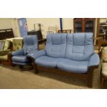 HIGH QUALITY MODERN LEATHER SUITE COMPRISING TWO-SEATER SOFA AND ELECTRIC RECLINER CHAIR, THE SOFA