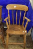 WINTAGE CHILDS COMMODE CHAIR