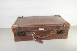 VINTAGE SUITCASE