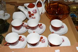 BOX OF MIDWINTER STYLECRAFT PART COFFEE SET COMPRISING SIX CUPS AND SAUCERS, SUGAR, MILK, TEA POT