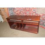 MAHOGANY EFFECT LOW SIDE CABINET, LENGTH APPROX 150CM