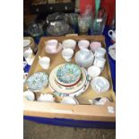 TRAY CONTAINING CERAMIC ITEMS, CUPS AND SAUCERS ETC