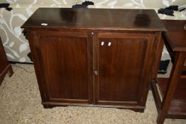 AW-LYN SIDE CABINET, APPROX 92 X 37CM