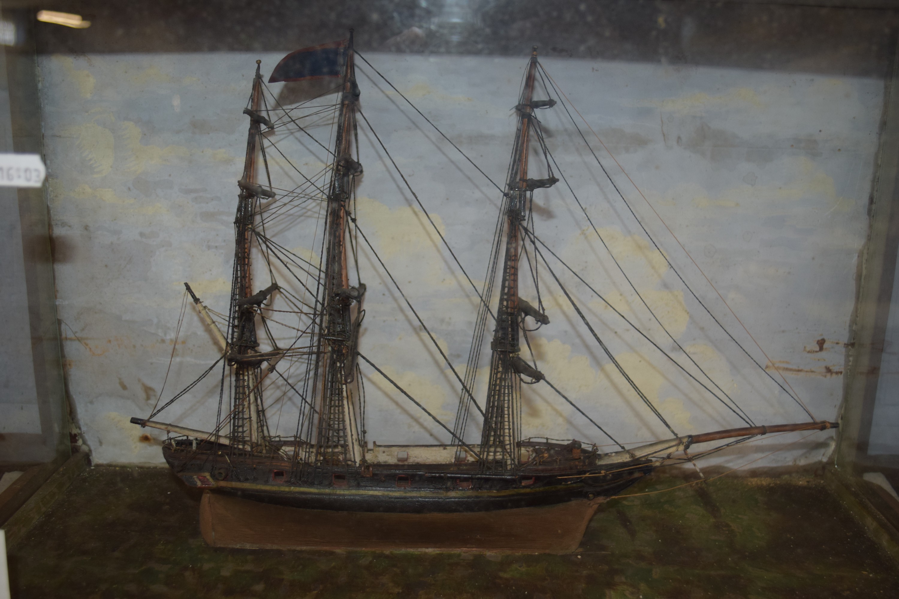 Cased C19th model of a Ship - Image 3 of 3