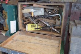 VINTAGE WOODEN TOOLBOX AND CONTENTS TO INCLUDE VINTAGE TOOLS ETC