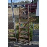 WOODEN STEP LADDER