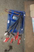 BOX CONTAINING CLAMPS