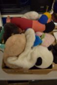 BOX CONTAINING SOFT TOYS