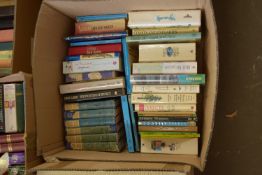 BOX OF MIXED BOOKS - BIRDS OF COAST AND SEA, THE NATURAL HISTORY OF BRITAIN AND NORTHERN EUROPE