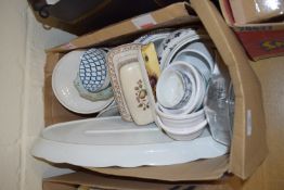 BOX OF MIXED CERAMICS, DISHES, BOWLS ETC