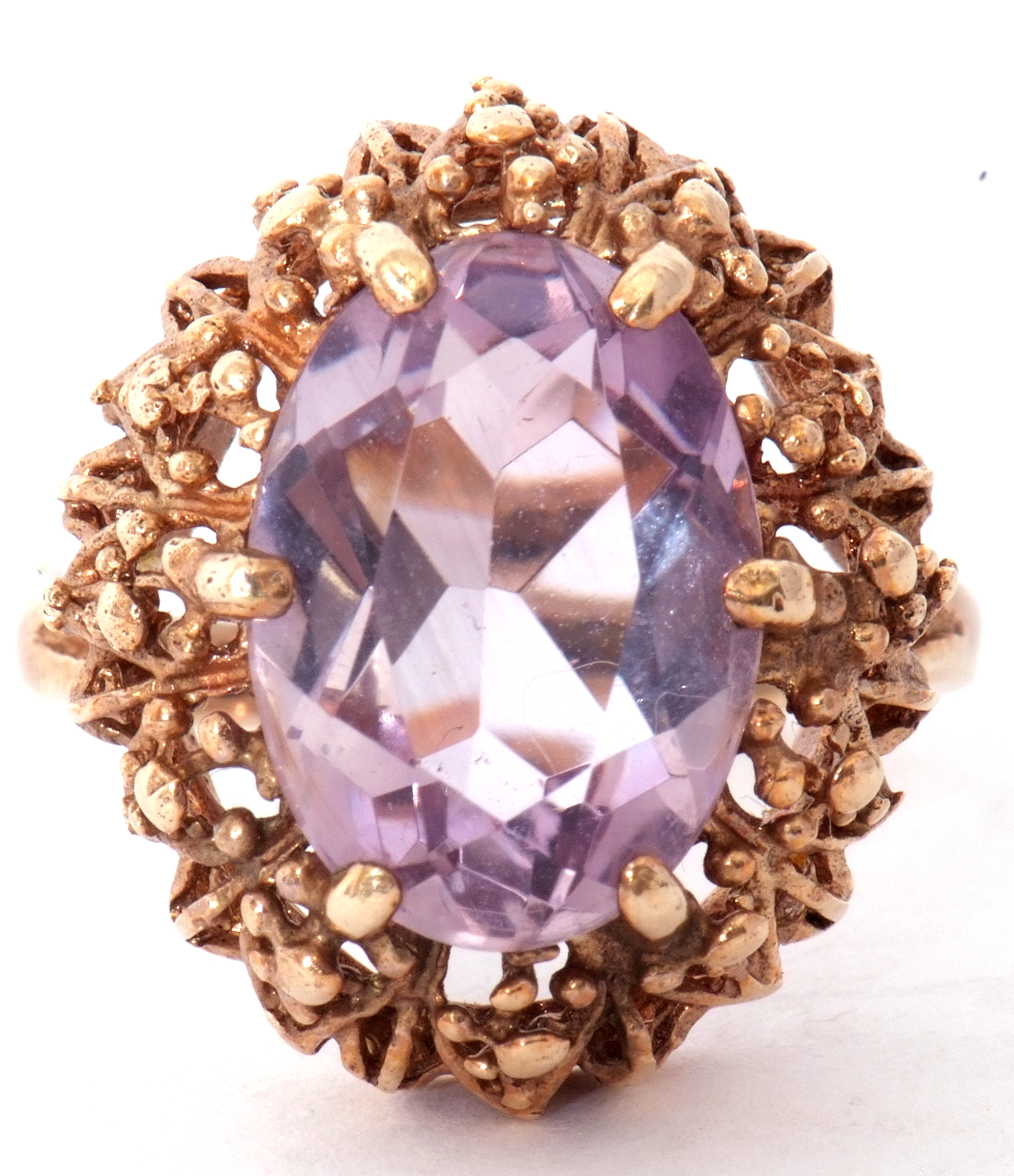 Vintage 9ct gold purple stone dress ring, the oval cut faceted purple stone in a pierced bead - Image 4 of 9