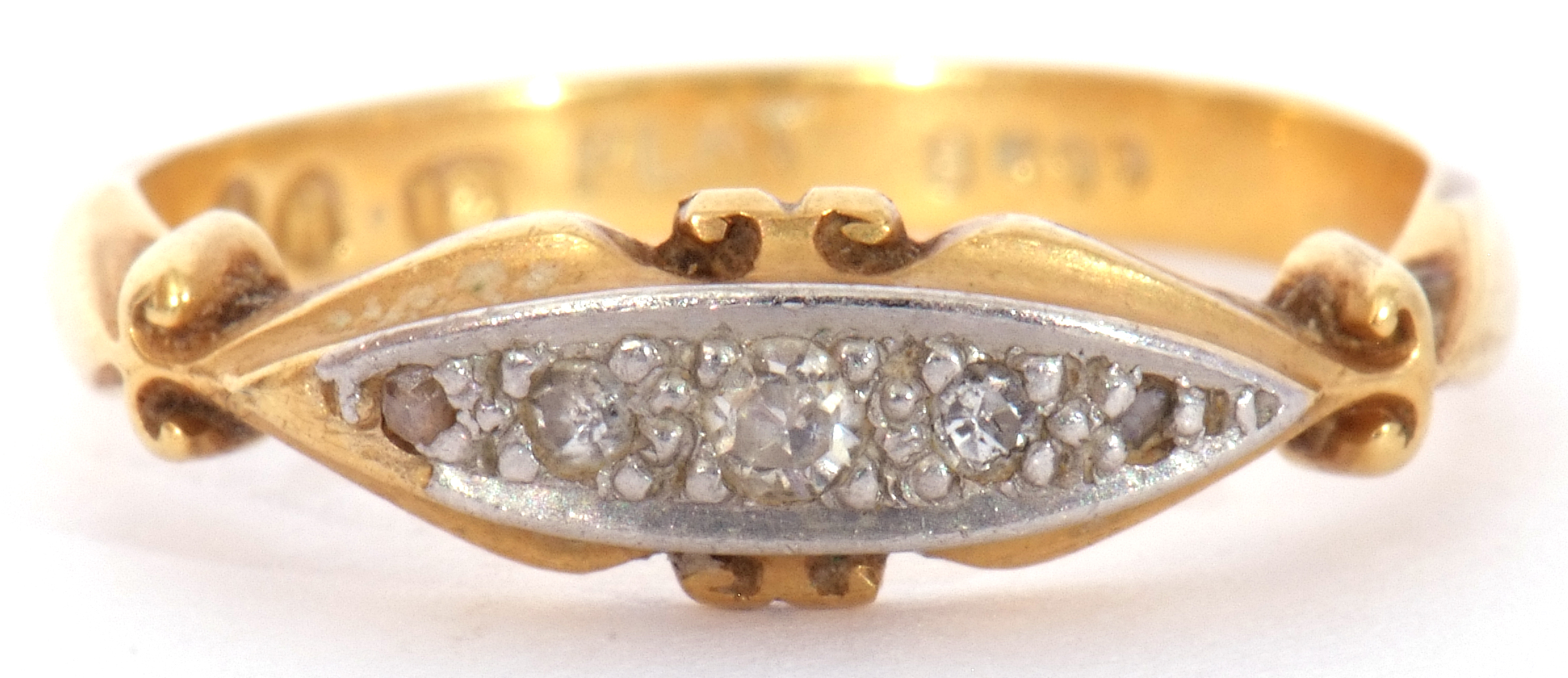 Antique 18ct and Plat and diamond five stone ring, boat shaped, featuring five graduated mixed cut