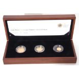 Elizabeth II three coin gold proof set 2011, comprising sovereign, half-sovereign and quarter