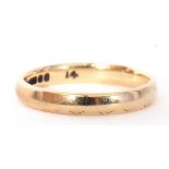 9ct gold wedding ring of plain polished design, 1.6gms, size J