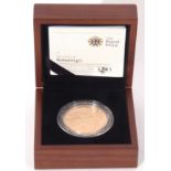 Elizabeth II gold brilliant uncirculated £5 coin 2010, presentation limited edition no. 935/1000