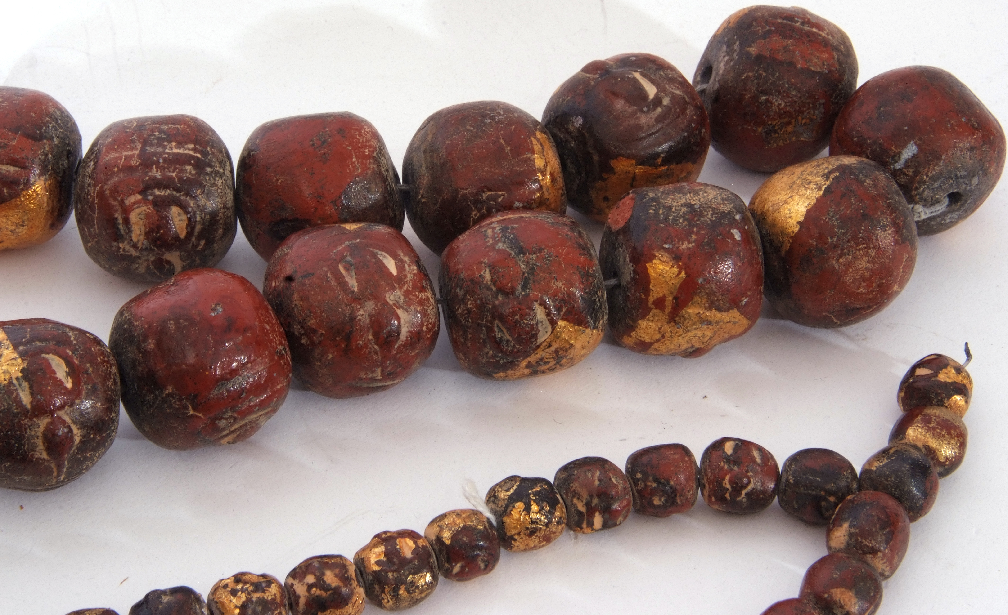 Unusual large earthenware/clay Tibetan style bead necklace, each drum shaped bead with a cross- - Image 5 of 7