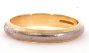 18ct gold two-tone wedding band, 5.7gms g/w, size T