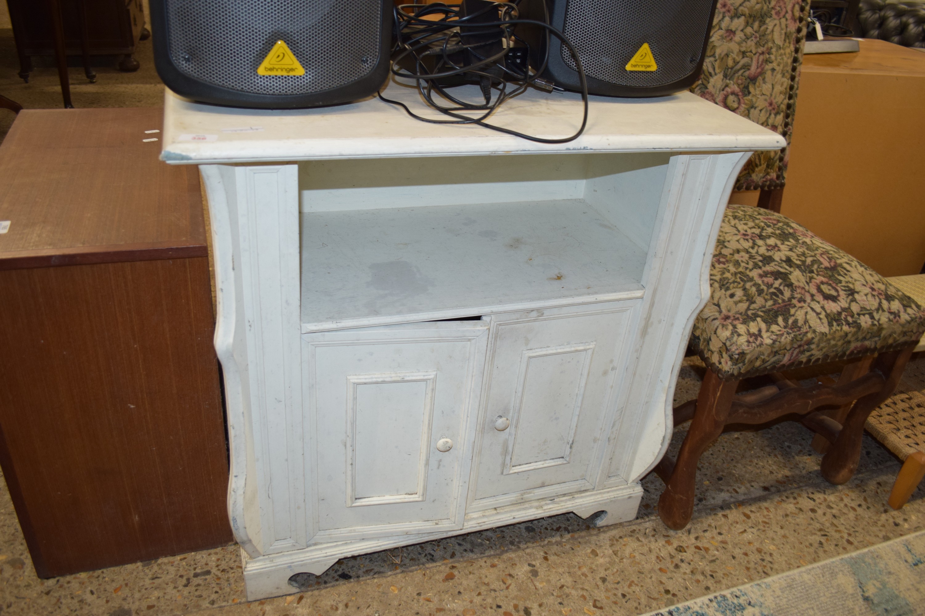 PAINTED WOOD SIDE CABINET, WIDTH APPROX 81CM
