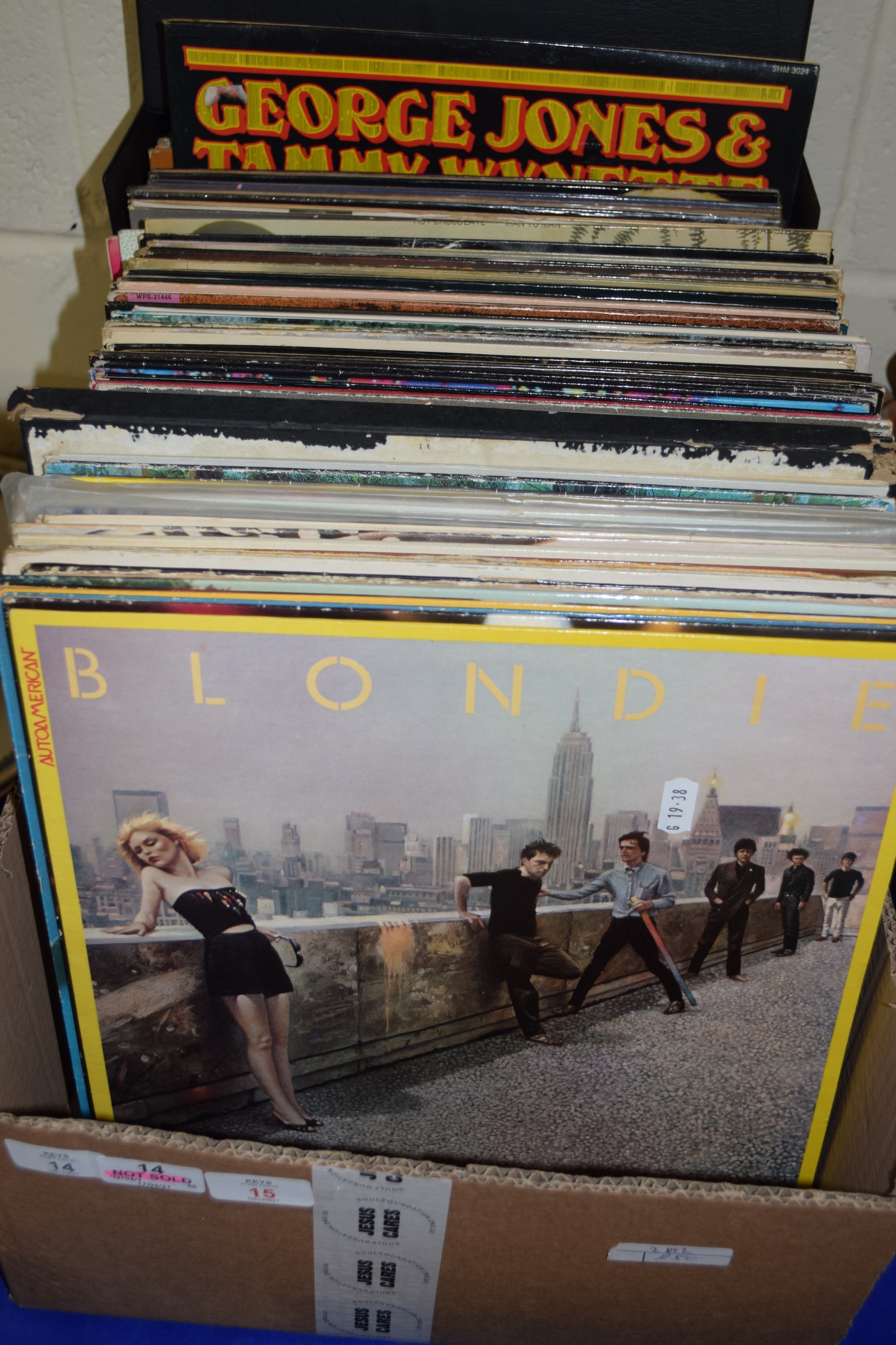 BOX CONTAINING LPS, POP MUSIC, BLONDIE, ABBA, JOHNNY CASH ETC