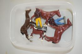 PLASTIC BOX CONTAINING METAL TOYS, HORSES, RED INDIANS
