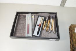 BOX CONTAINING FOUNTAIN PENS AND WRITING PENCILS