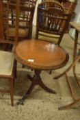MAHOGANY EFFECT LEATHER TOPPED CIRCULAR TABLE, DIAM APPROX 48CM