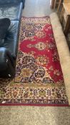 LARGE PATTERNED CARPET WITH STYLISED FLORAL DESIGN, WIDTH APPROX 256CM