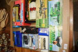 BOX CONTAINING TOY CARS AND MODEL KITS