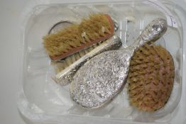 BRUSHES WITH SILVER METAL BACKS